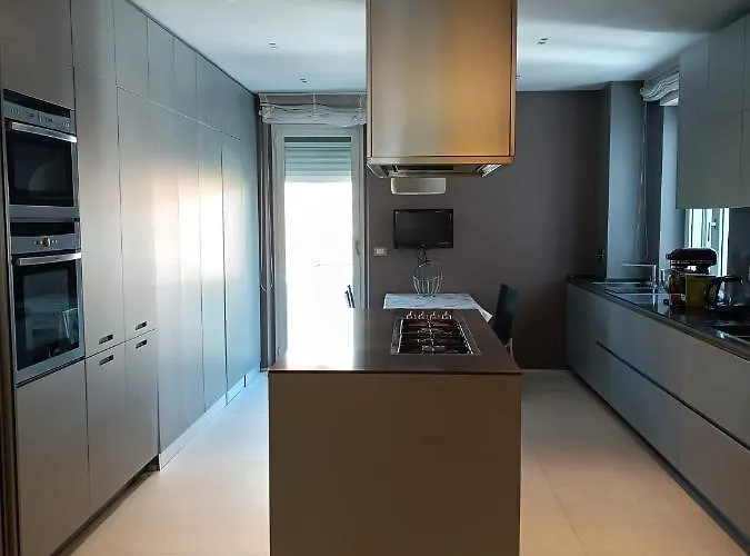 Bdc - Gatteschi Exclusive 3-bdr Appartement Rome